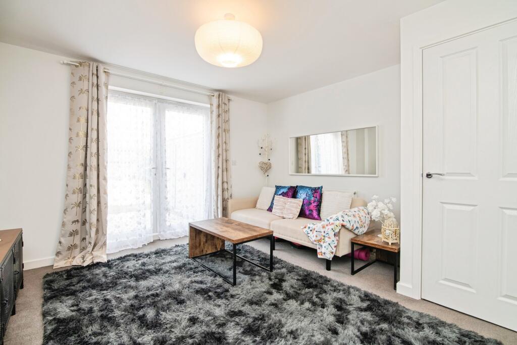 House in Dudley, West Midlands - View 4