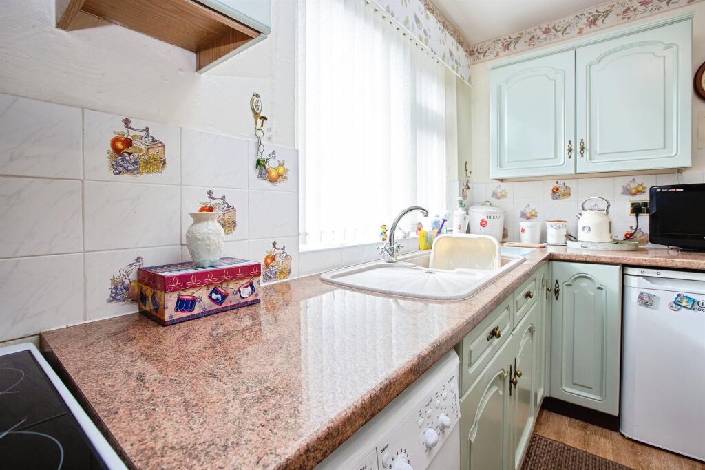 House in Bolsover, Tibshelf - View 5