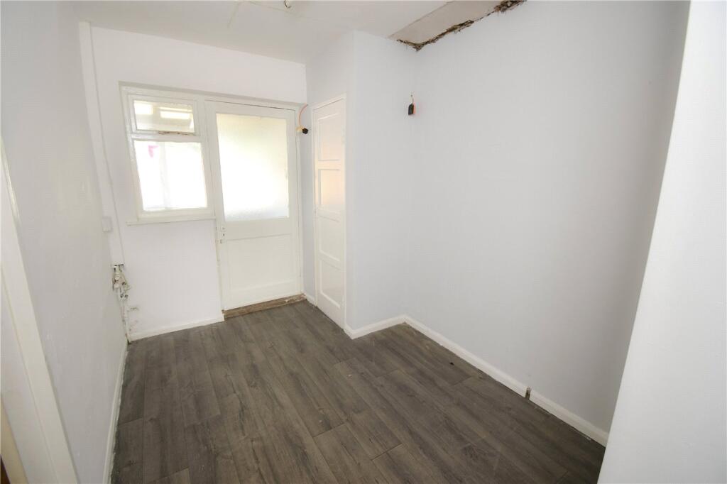 House in Woodchurch - View 4