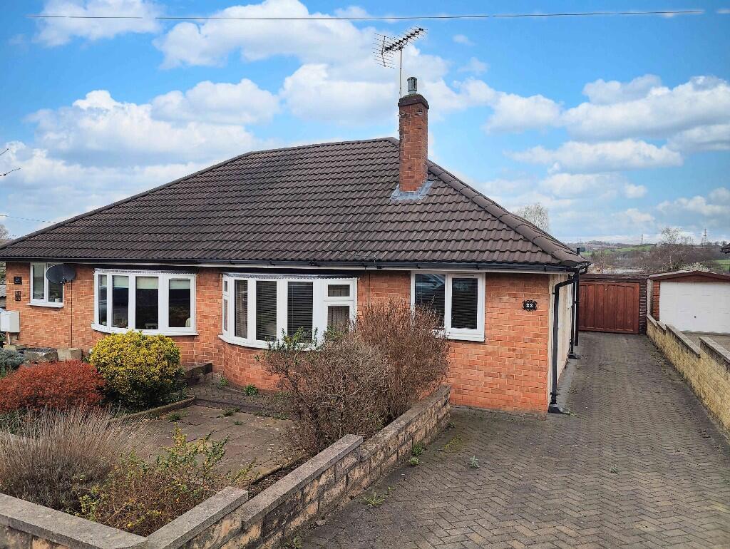 Main image of property: 22 Mount Gardens, Cleckheaton, BD19 3QH