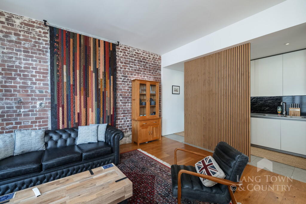 Apartment in Plymouth, Stonehouse - More