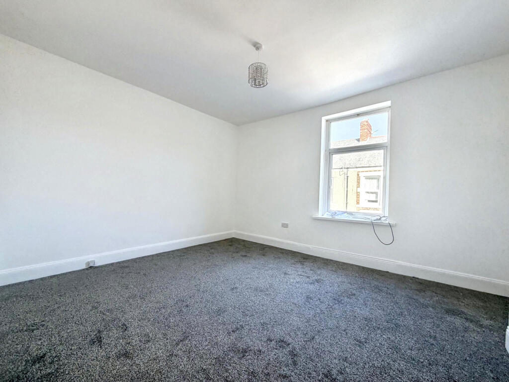 House in Newcastle upon Tyne - View 4