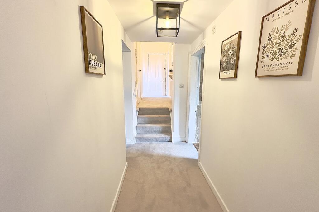 Apartment in Poole - View 5