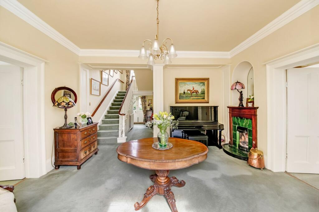 The Crofts, New Road, Horbury, WF4 photo 4
