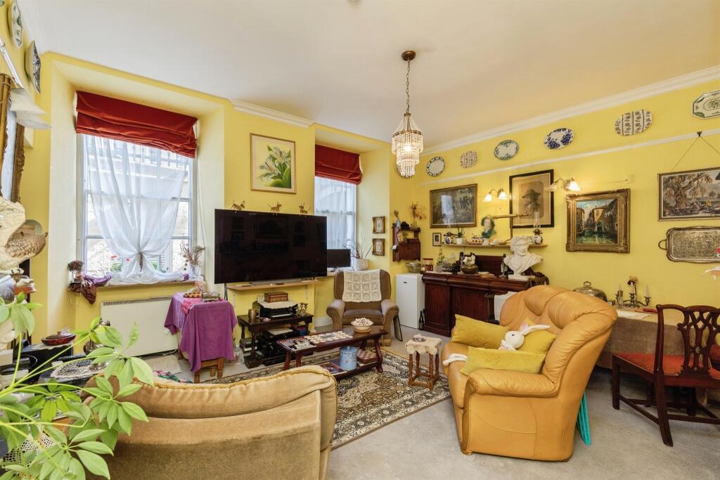Apartment in Bath - View 4