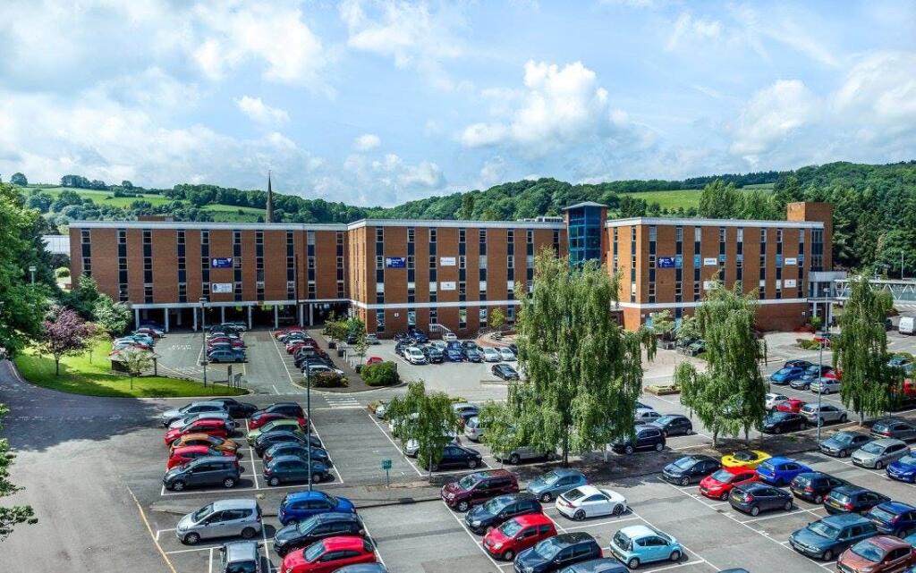BizSpace Gloucester Vantage Point Business Village 2 1.jpg