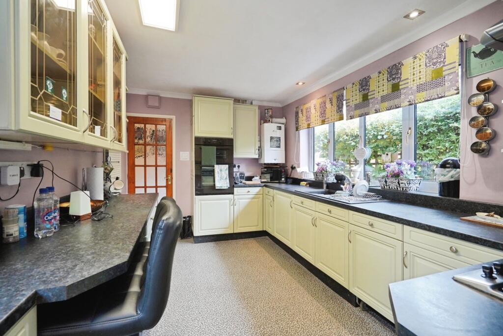 House in North West Leicestershire, Whitwick - More