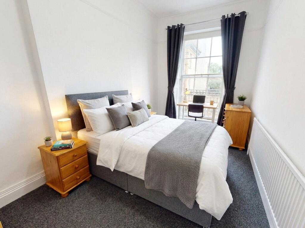 House in Bristol, Clifton Village, Hotwells - View 4