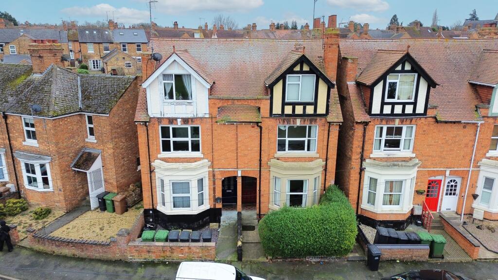 Main image of property: Burford Road, Evesham, WR11