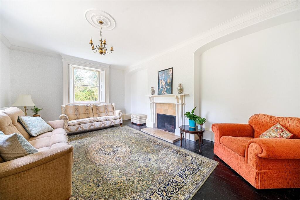 House in Nottingham - View 3