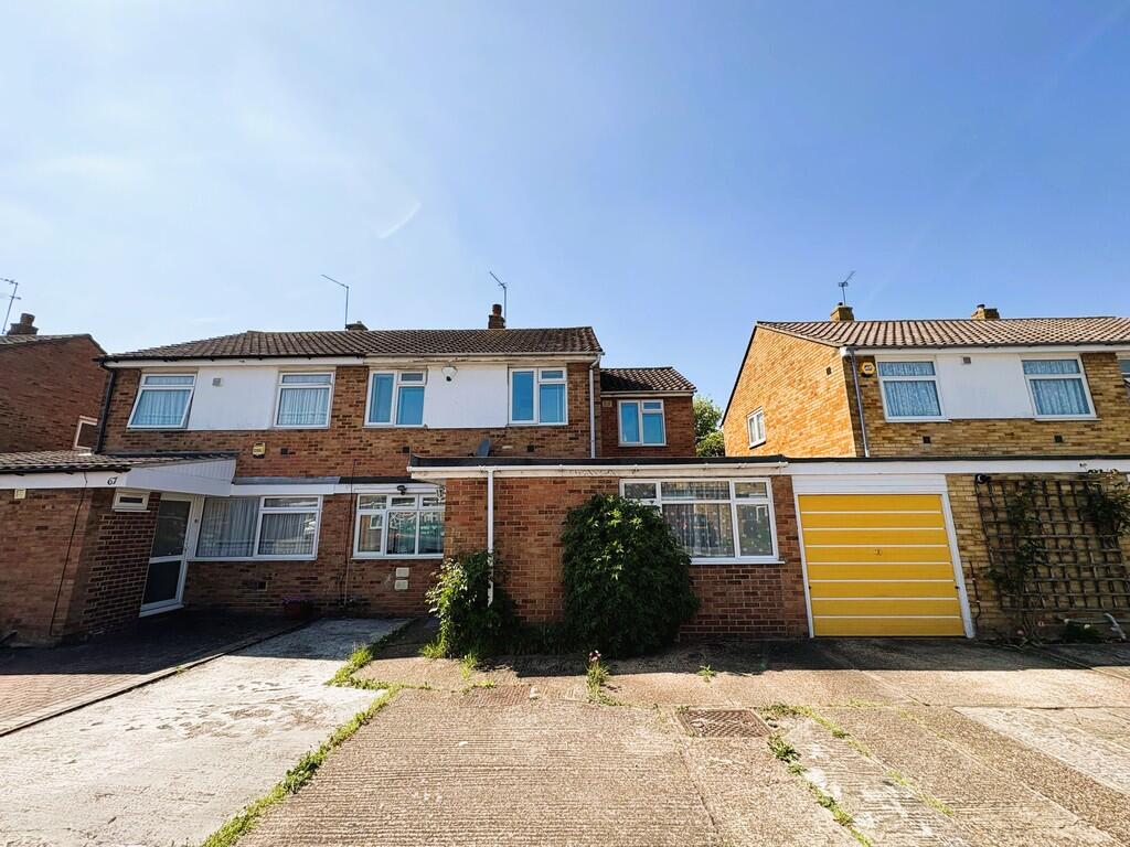 Main image of property: Pennine Way, Hayes