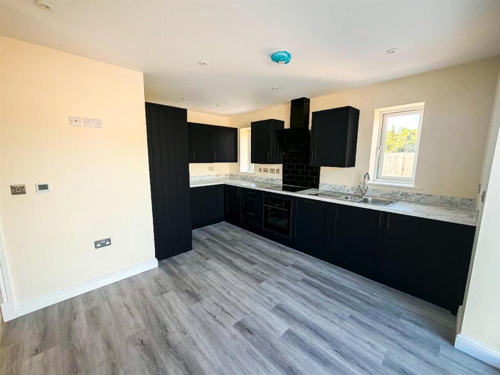 House in Shrewsbury - View 4