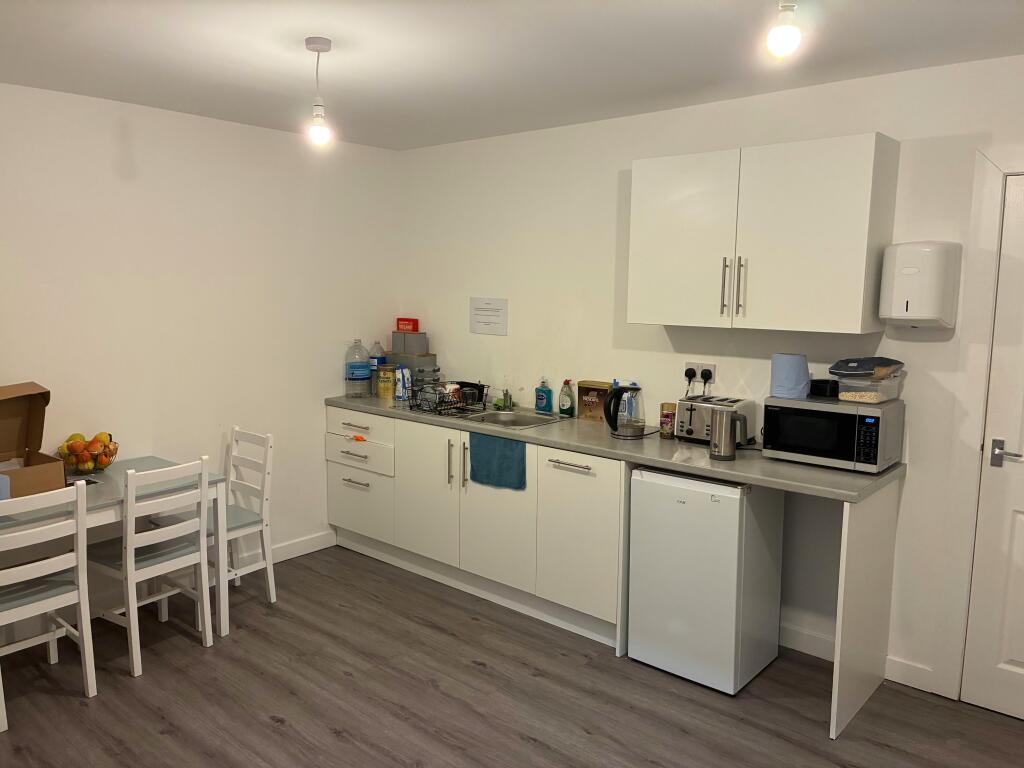Kitchen.jpeg