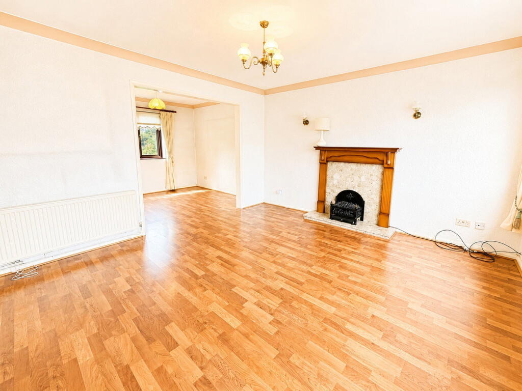 House in Dudley, West Midlands - View 2