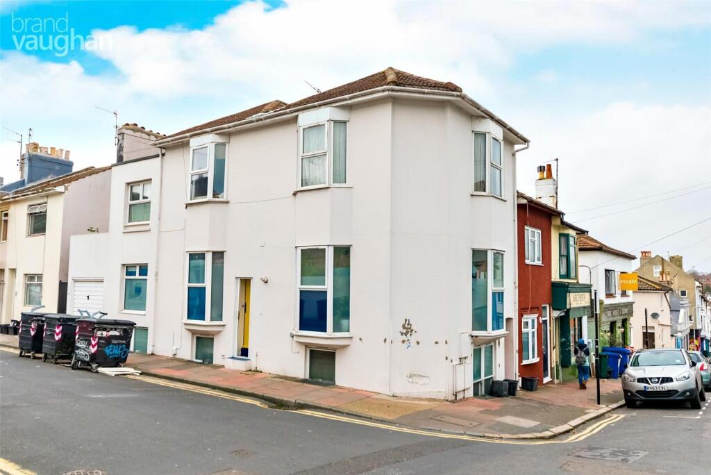 2-bed flat on Islingword Road, Brighton, BN2, £325,000