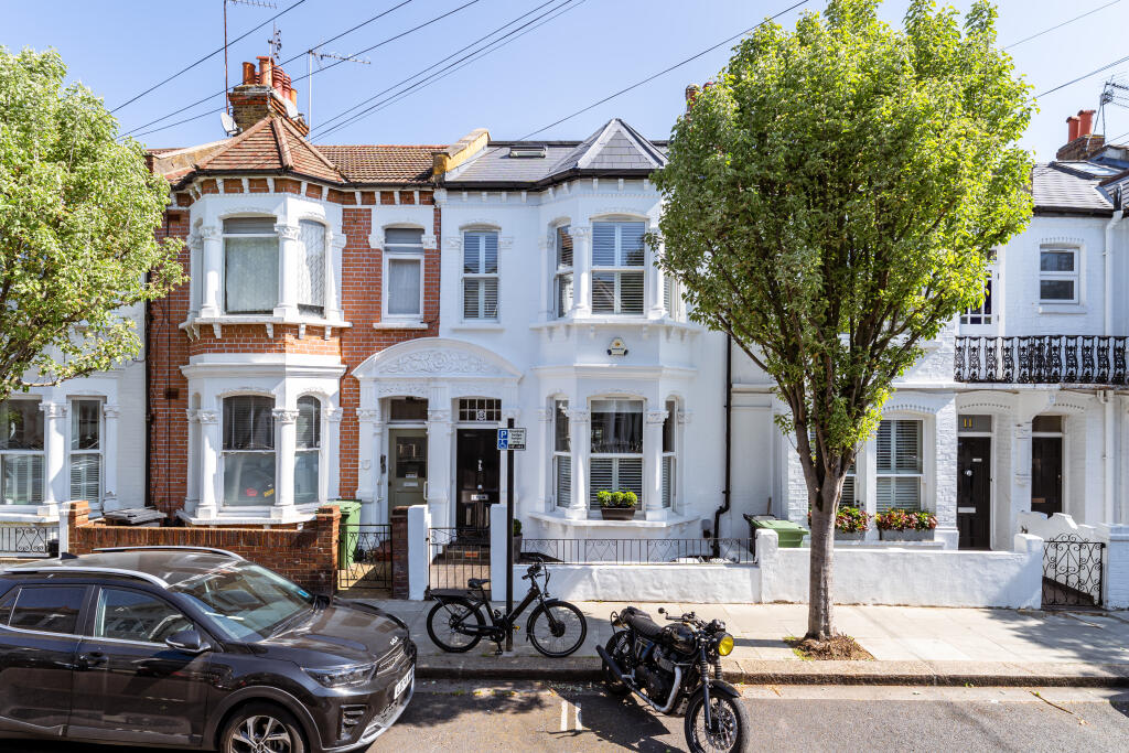 Main image of property: Gironde Road, London, SW6