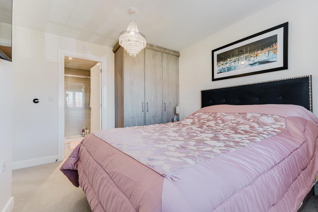 House in Desborough, North Northamptonshire - More