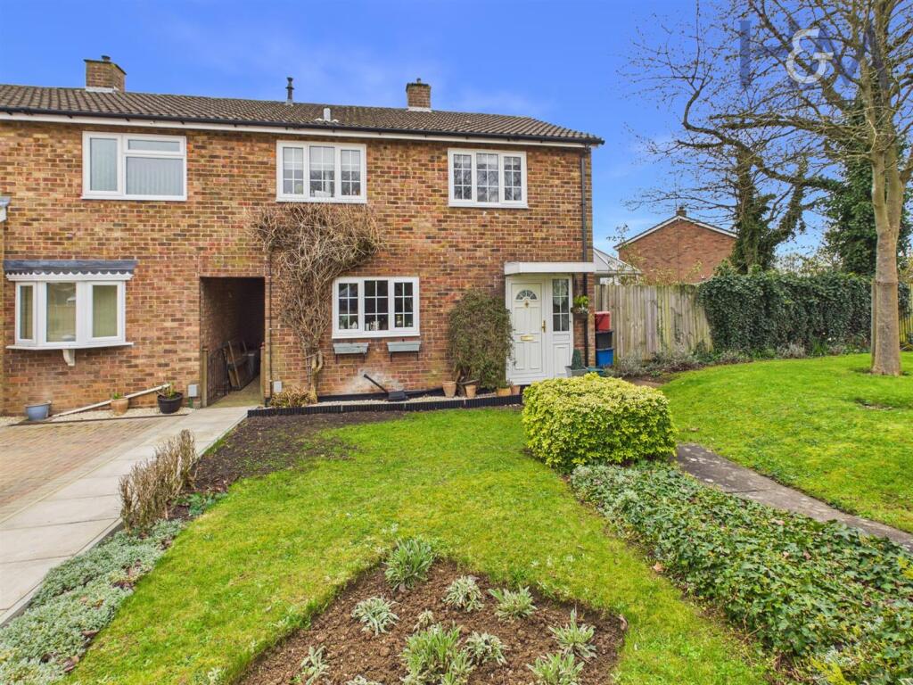 Main image of property: Raleigh Crescent, Stevenage, Hertfordshire, SG2 0ED
