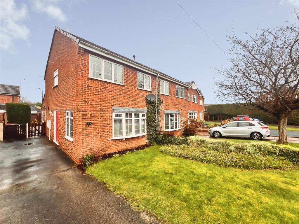 Main image of property: Mayfield Road, Burton-on-Trent, Staffordshire, DE15