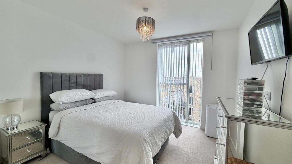 Apartment in London - View 4