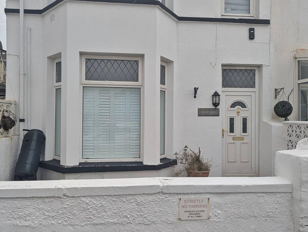 Main image of property: The Square, Porthcawl, Bridgend (County of), CF36