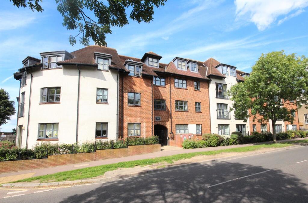 Main image of property: Dunkerley Court, Birds Hill, Letchworth Garden City, SG6