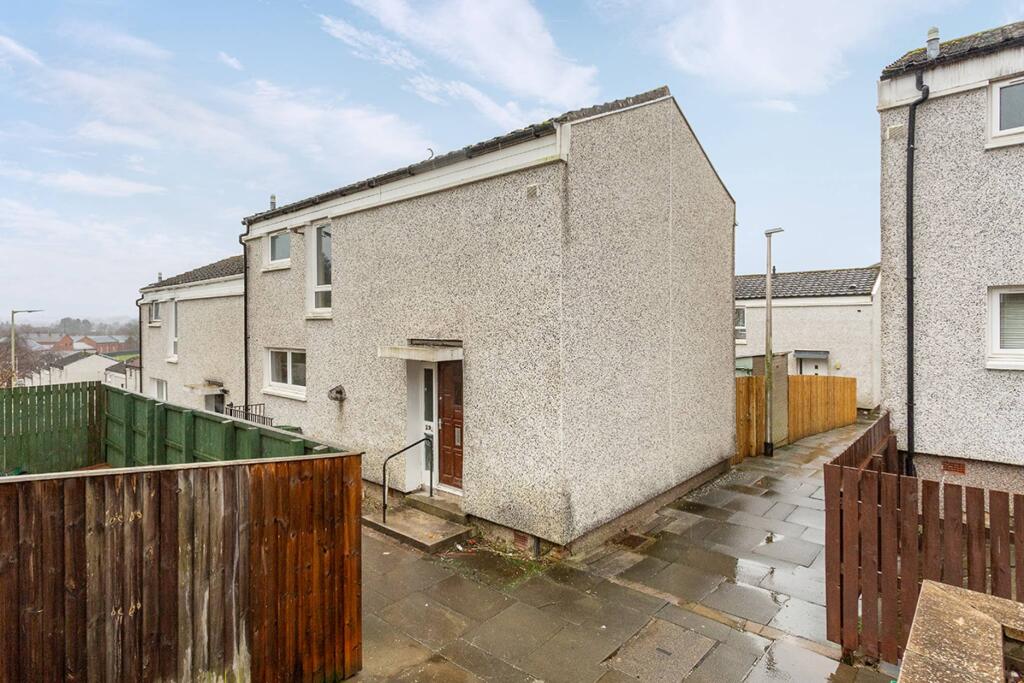 Main image of property: 29 Bruce Crescent, Perth, PH1 2NZ