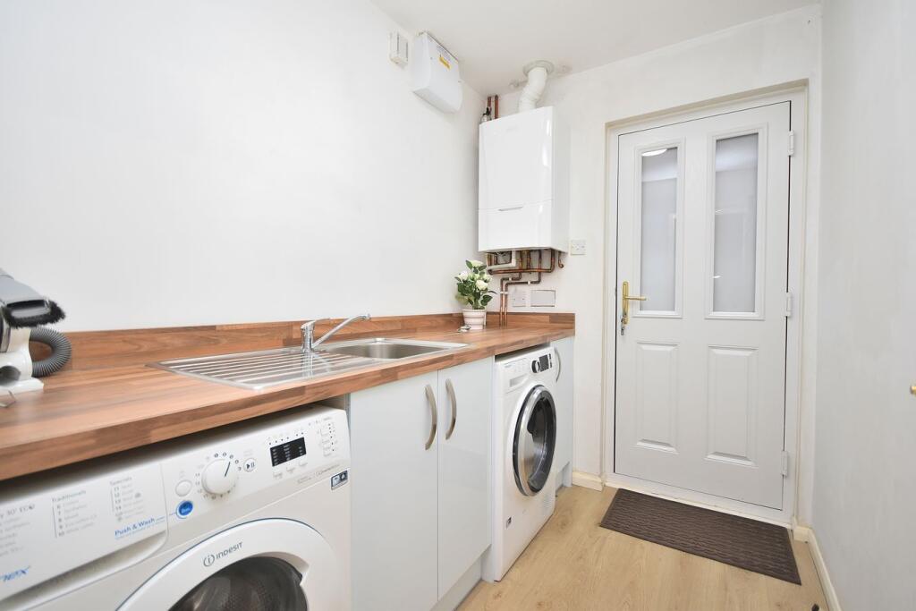 House in Northampton - View 4