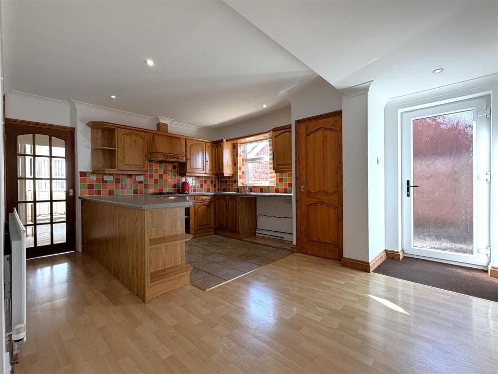 House in Newark, Balderton - View 2
