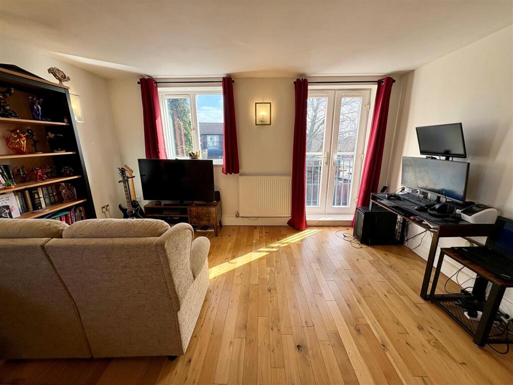 Additional image 6 of Whitehall Road East, Birkenshaw, Bradford