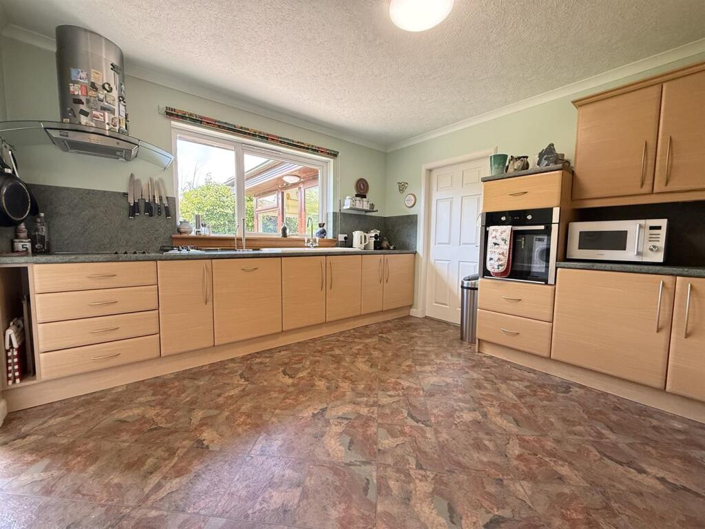 House in Brydekirk, Newpark - View 5