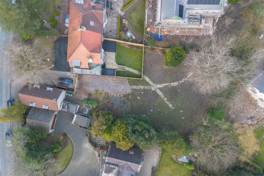 Wheatley Lane Road, Barrowford photo 5