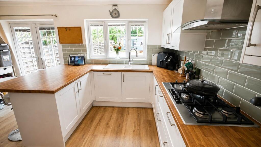 House in Hatfield, Hatfield Garden Village - More
