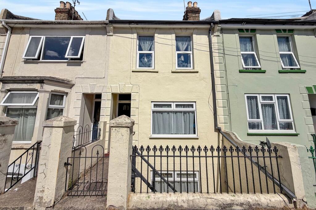 House in Gillingham, Medway