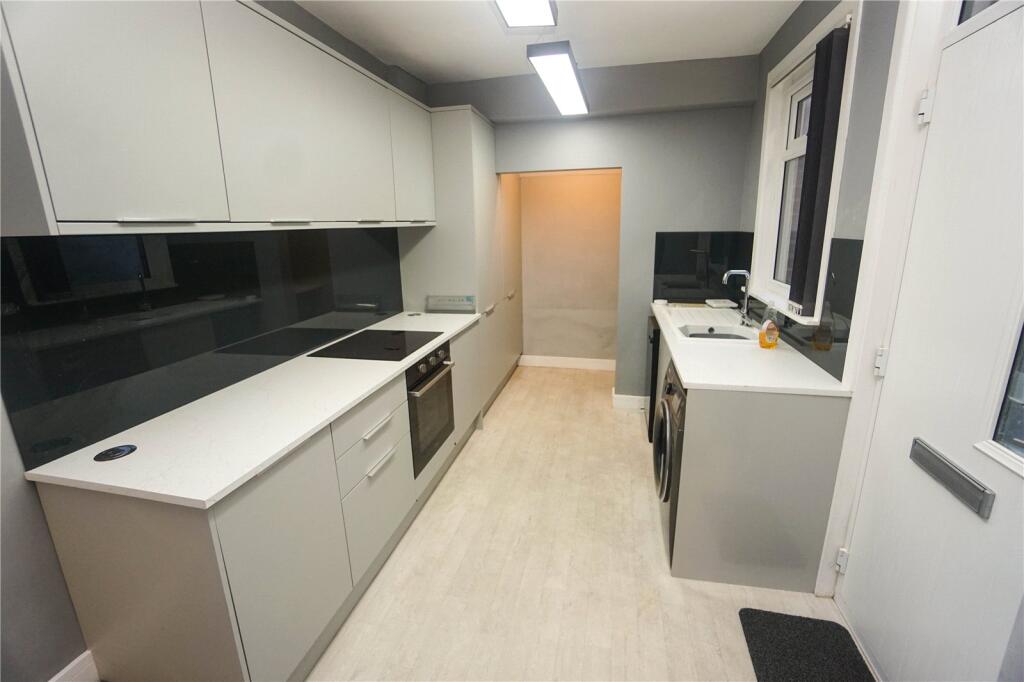 House in Bolton, Horwich - View 4