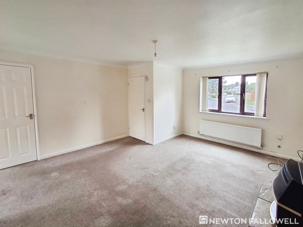 Essex Way, Bourne, PE10 photo 2
