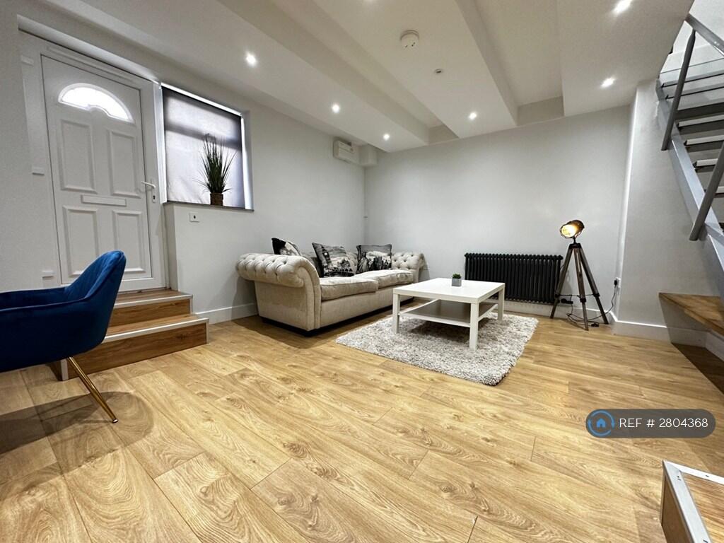 Main image of property: Guildford Street, Luton, LU1