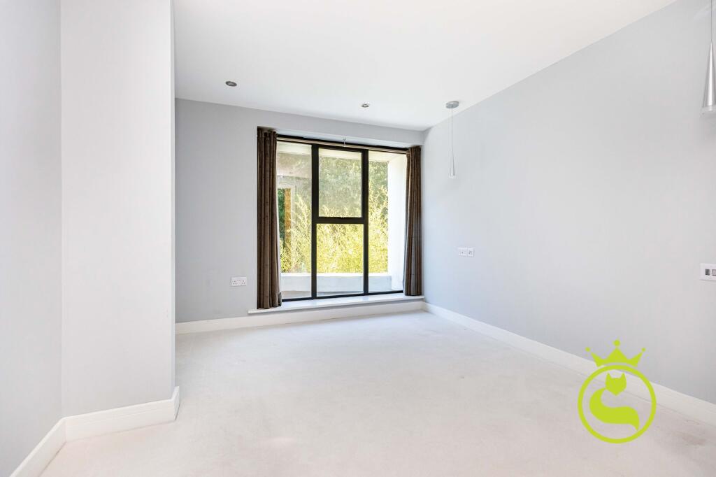 Additional image 17 of Glen Road, Poole, BH14