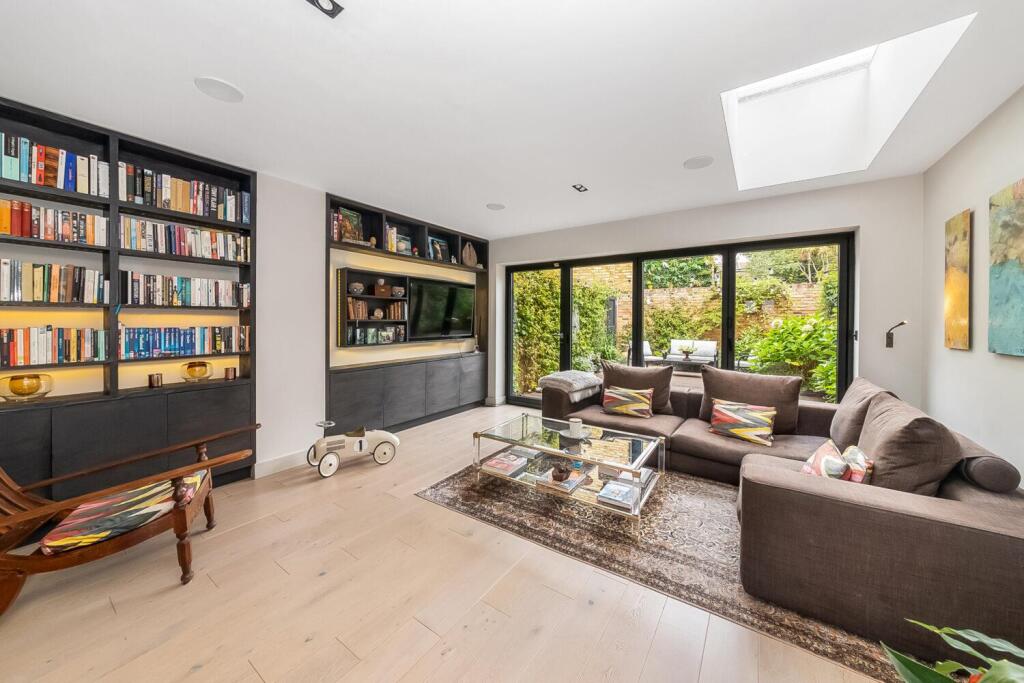 Main image of property: Hinton Road, Herne Hill, London, SE24