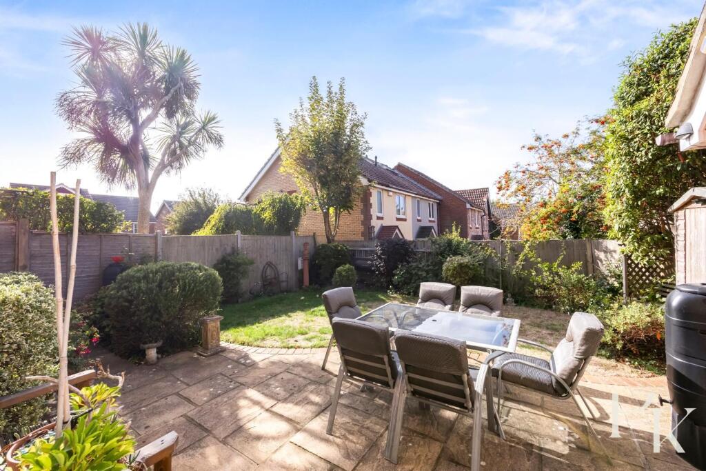 House in Brighton - View 4