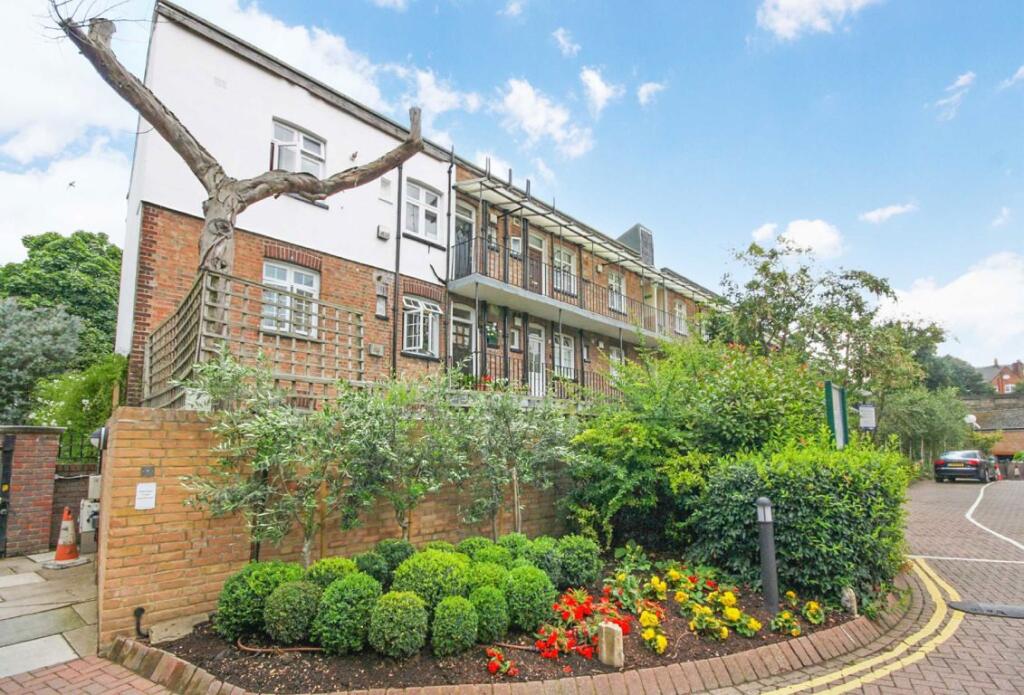 Main image of property: Ranelagh Gardens, London
