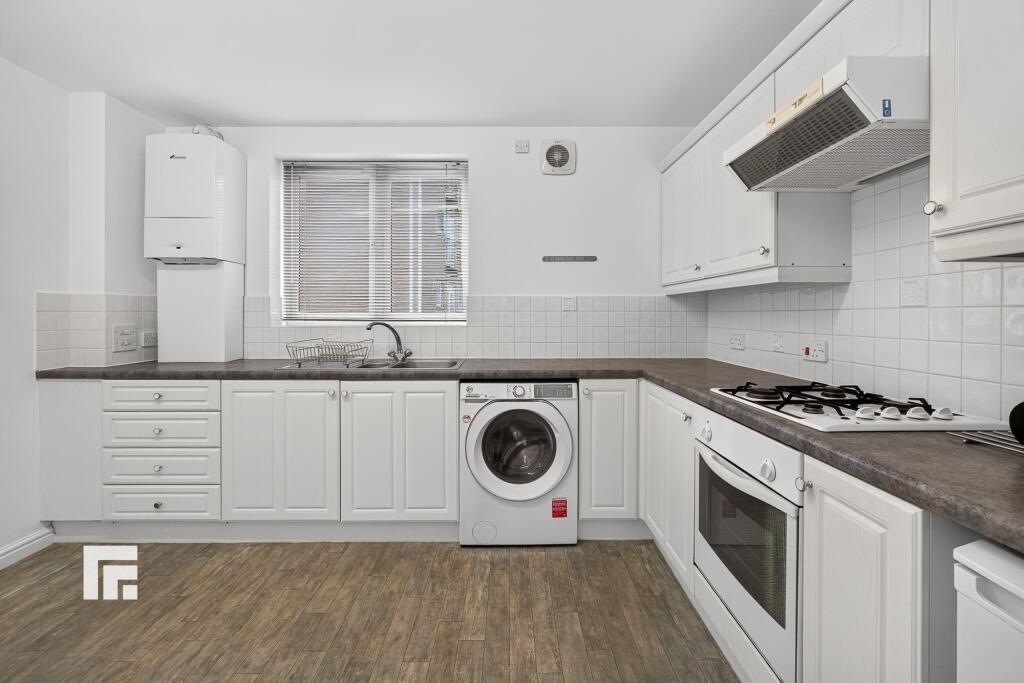 Apartment in Penarth, Vale of Glamorgan - View 3