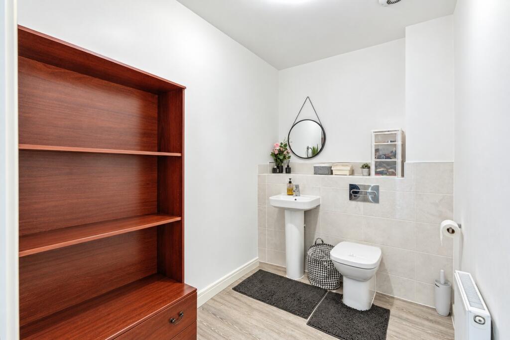 House in Kettering, Hanwood Park - View 5