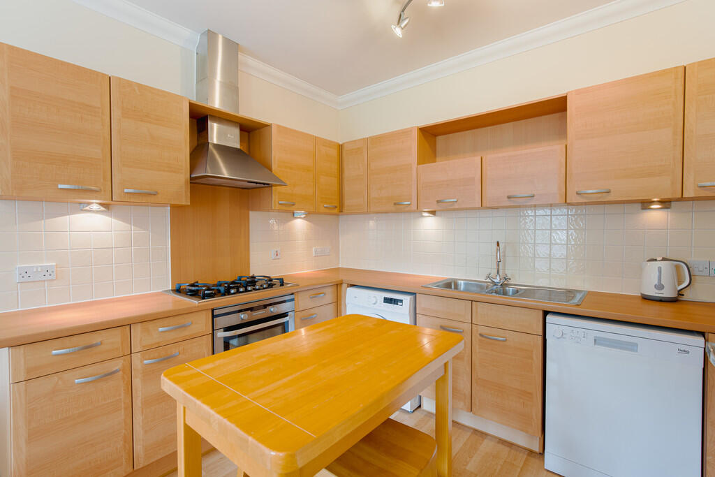 Corunna Place photo 5