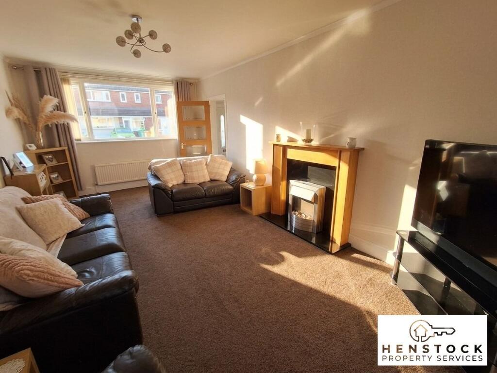 House in Rochdale, Greater Manchester - View 5