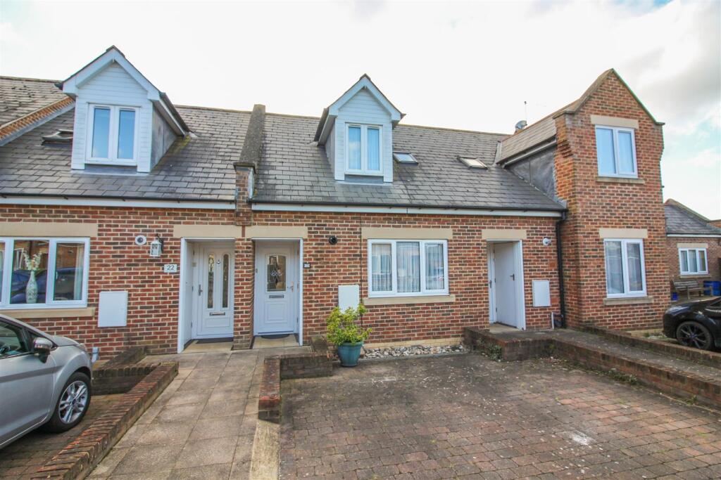 Main image of property: Alexander Mews, Harlow