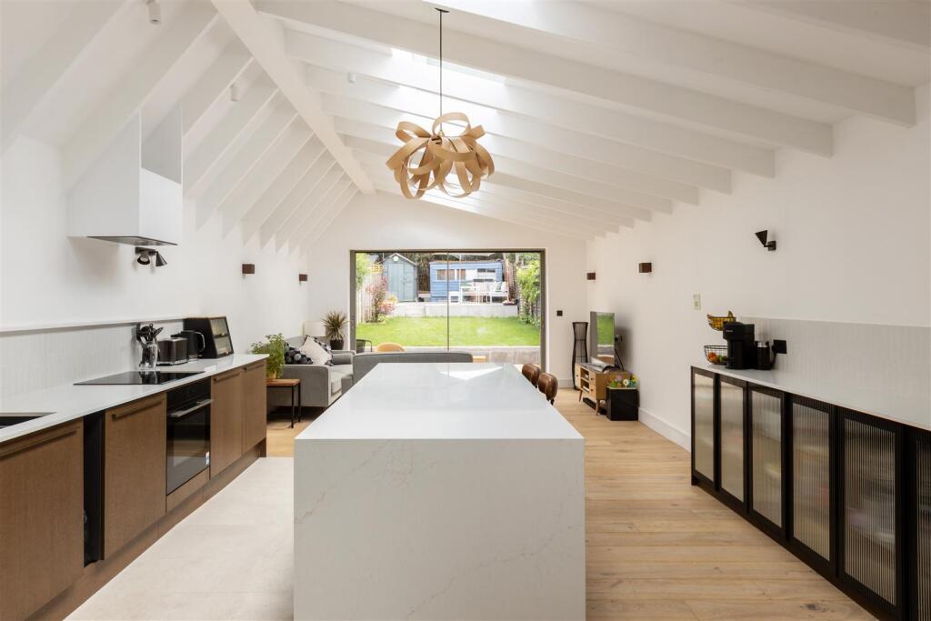 Main image of property: Somerset Road, Redhill