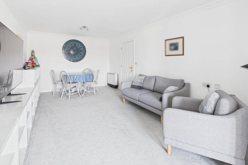 Brampton Way, Portishead, Bristol, BS20 photo 2