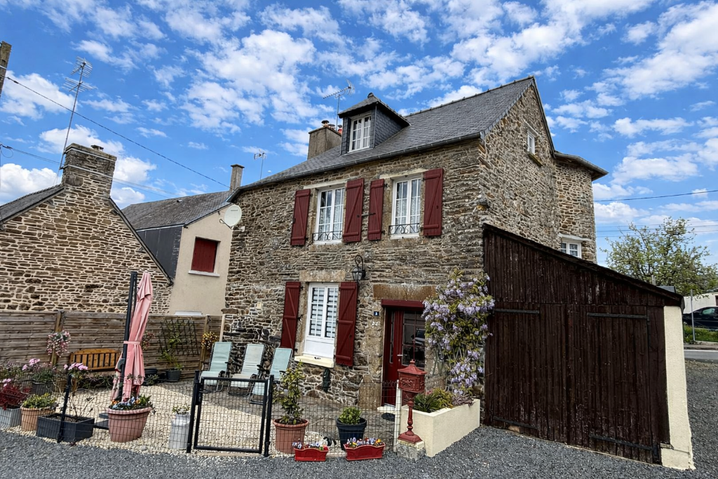 Main image of property: Fougerolles-du-Plessis, Mayenne, Pays de la Loire