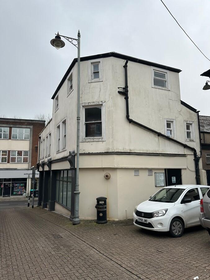 Main image of property: Commercial Street, Pontypool